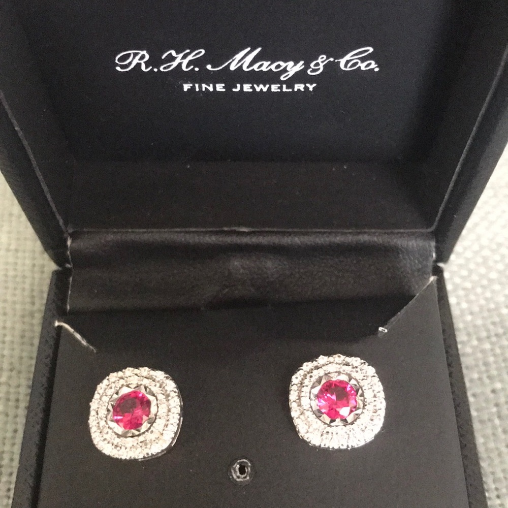 Gorgeous Earrings!
